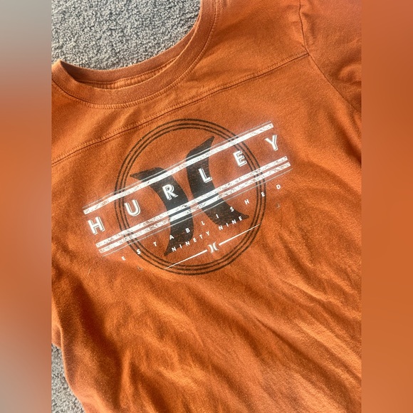 Hurley Orange 3/4 Sleeve Logo Tee | Surf Skate Casual Shirt | Size S - Picture 2 of 8